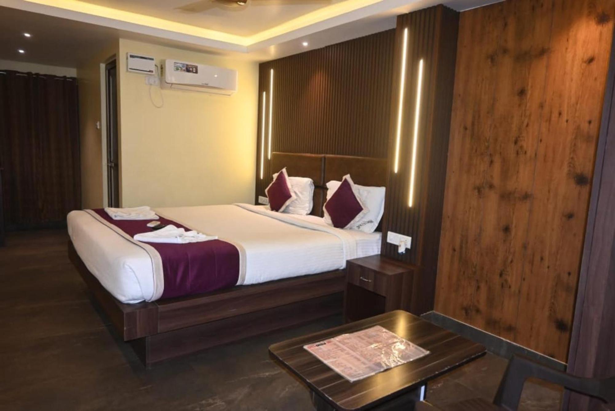 Hotel Runway Inn Порт-Блэр Экстерьер фото